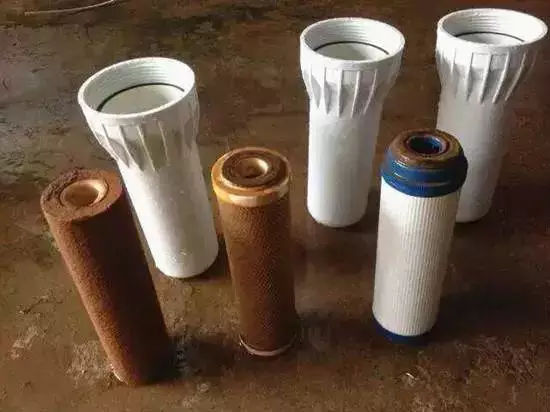 看看您家用的水管，是不銹鋼水管太貴，還是家人的健康不值得投資？